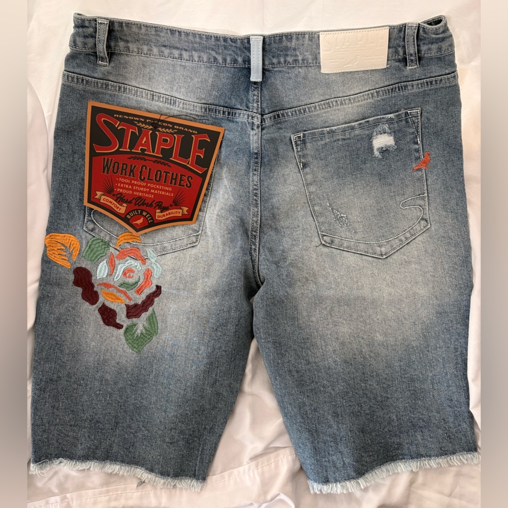 Staple Pigeon Embroidered Denim 32 Shorts Light Stone Wash Floral Distressed NWT - Picture 2 of 11